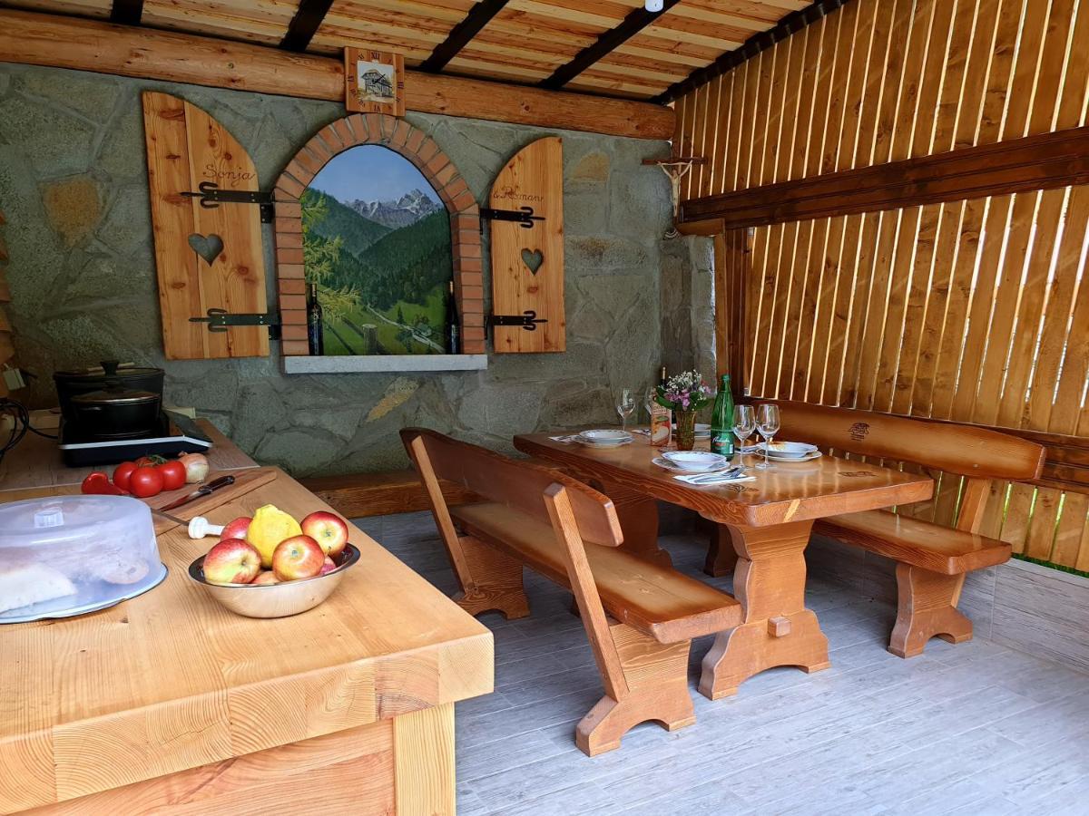 Apartment And Garden House Among The Mountains Podbrdo Экстерьер фото