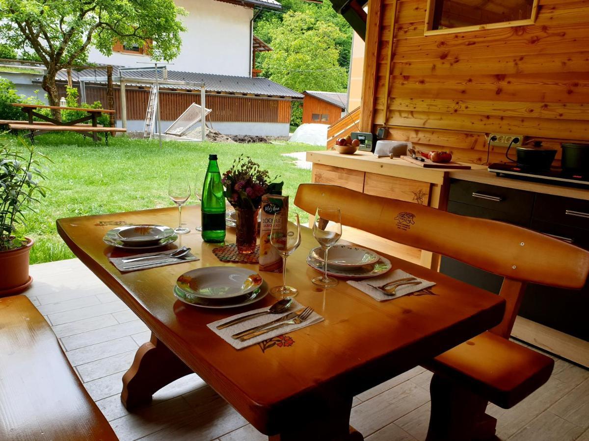 Apartment And Garden House Among The Mountains Podbrdo Экстерьер фото