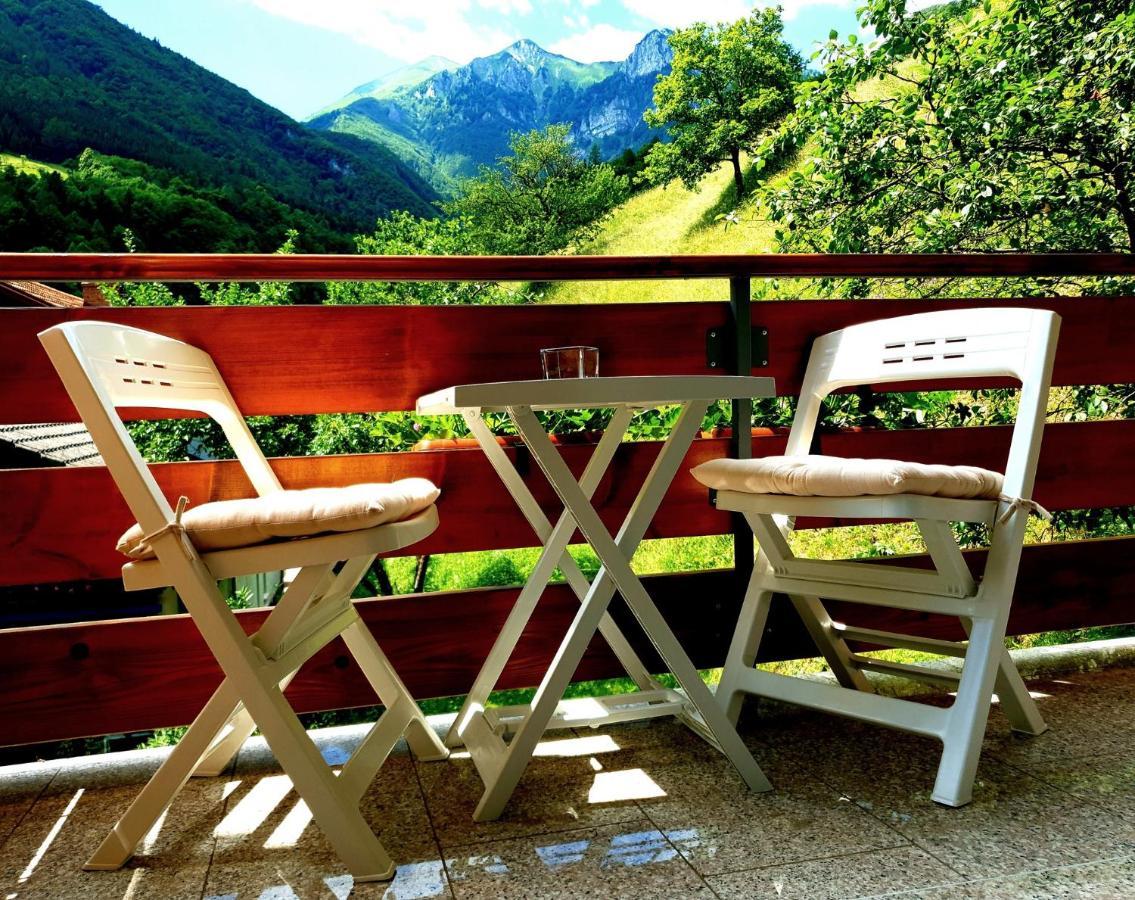 Apartment And Garden House Among The Mountains Podbrdo Экстерьер фото
