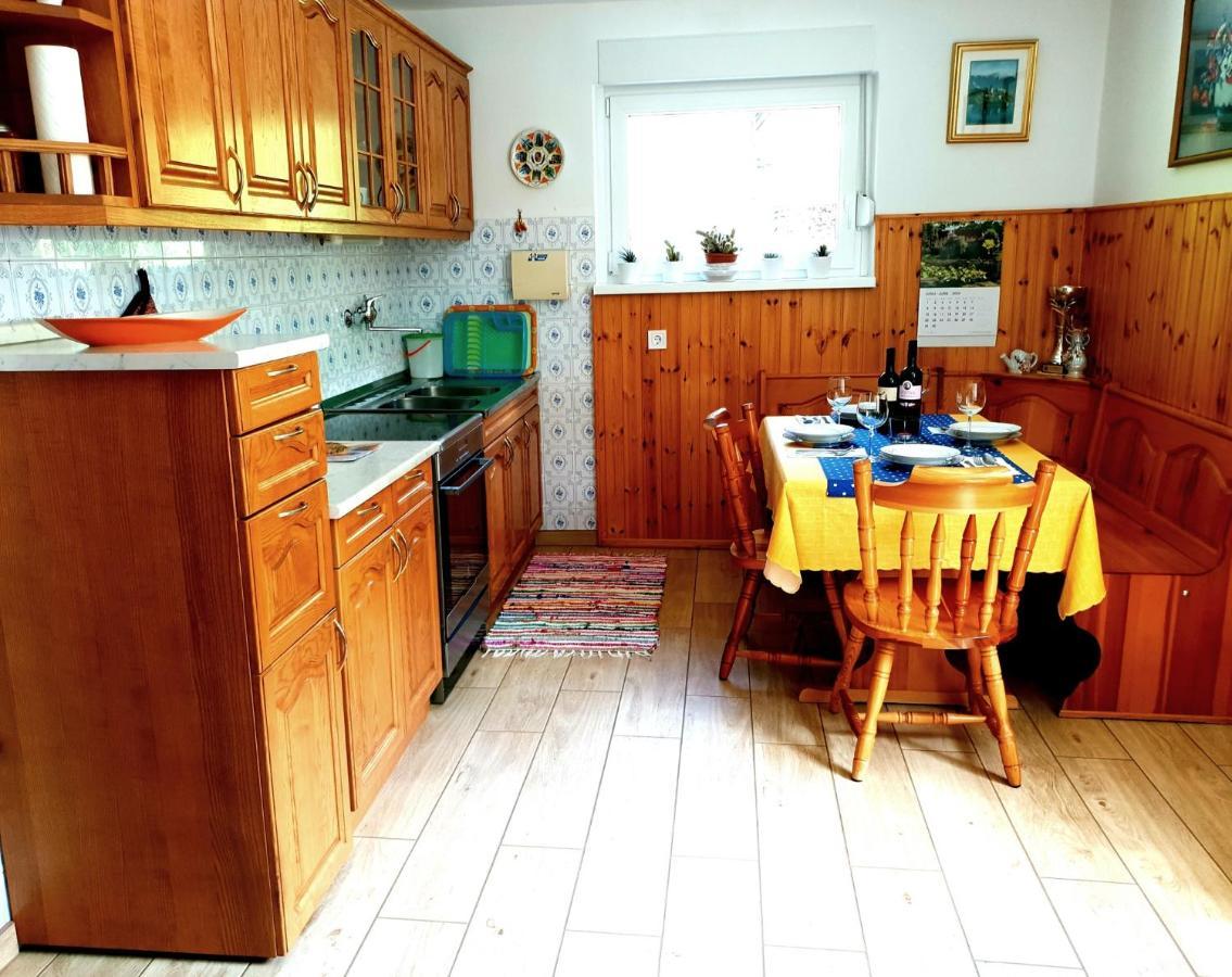 Apartment And Garden House Among The Mountains Podbrdo Экстерьер фото