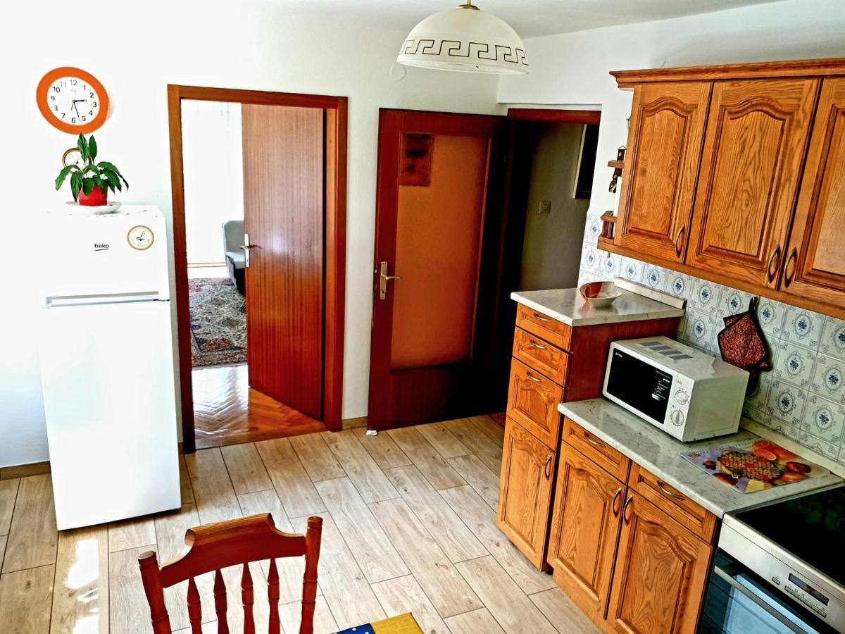 Apartment And Garden House Among The Mountains Podbrdo Экстерьер фото
